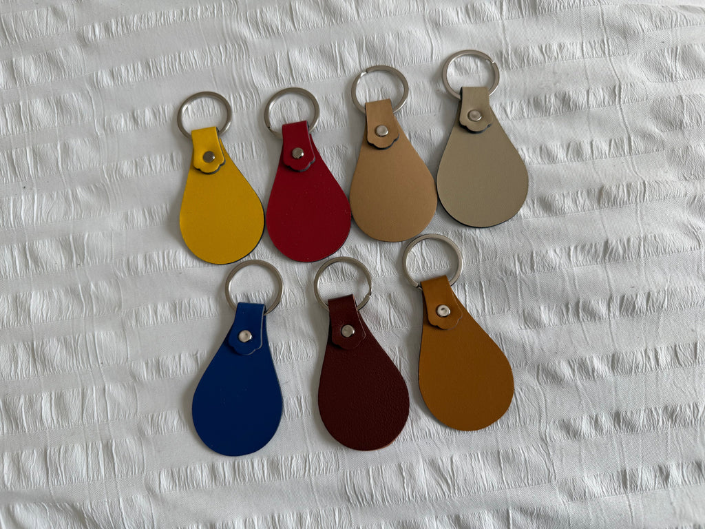 Custom Leather Teardrop Keychain – Pack of 6